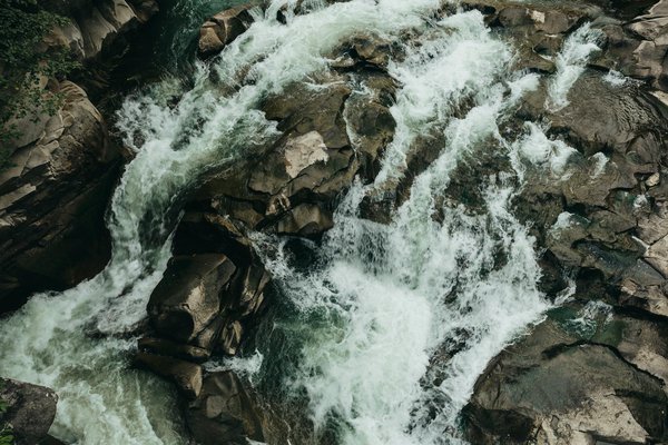 Où participer à un atelier de fabrication de masques vénitiens en Italie?